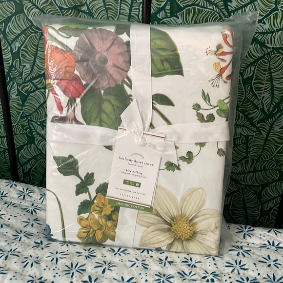 Pottery Barn Bedding King Potter Barn Bethany Duvet Cover Poshmark